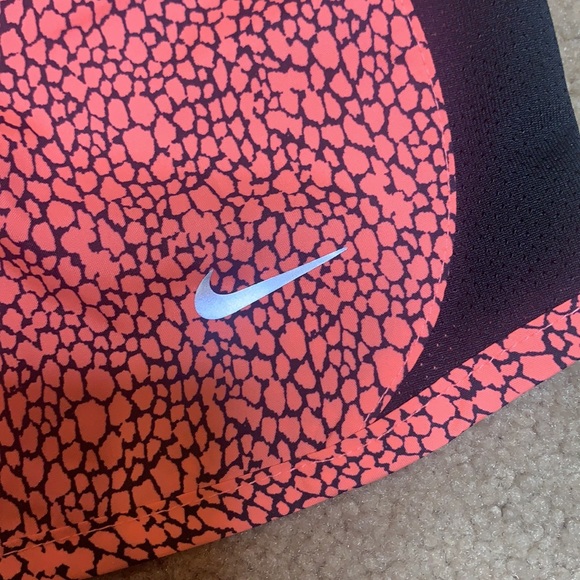 NIKE RUNNING SHORTS - Picture 3 of 6